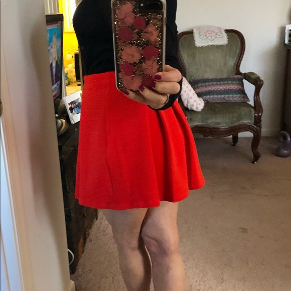 Bright orange vibrant mini skirt - Picture 4 of 10